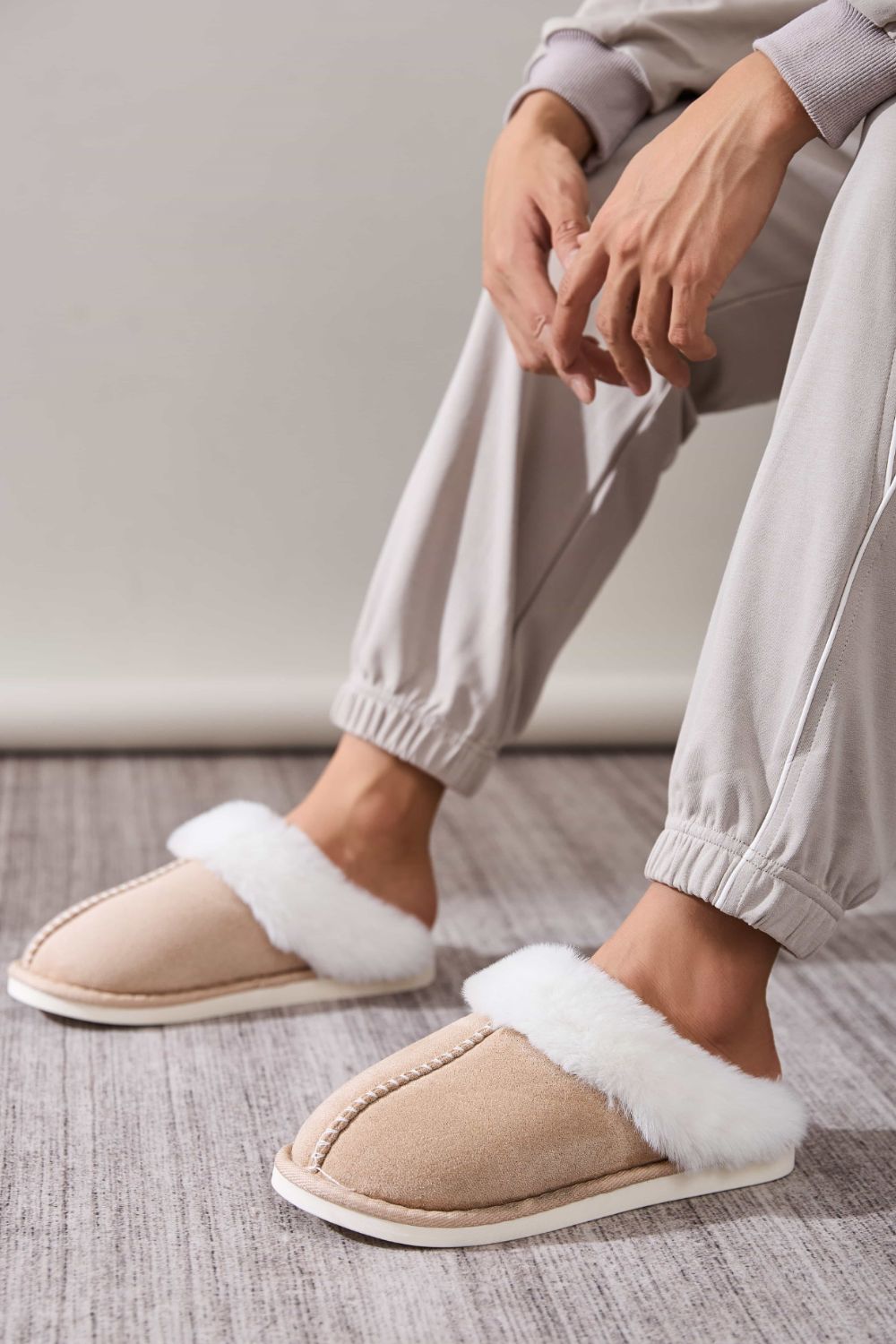 Faux Fur Round Toe Slippers - Vitalis Collection