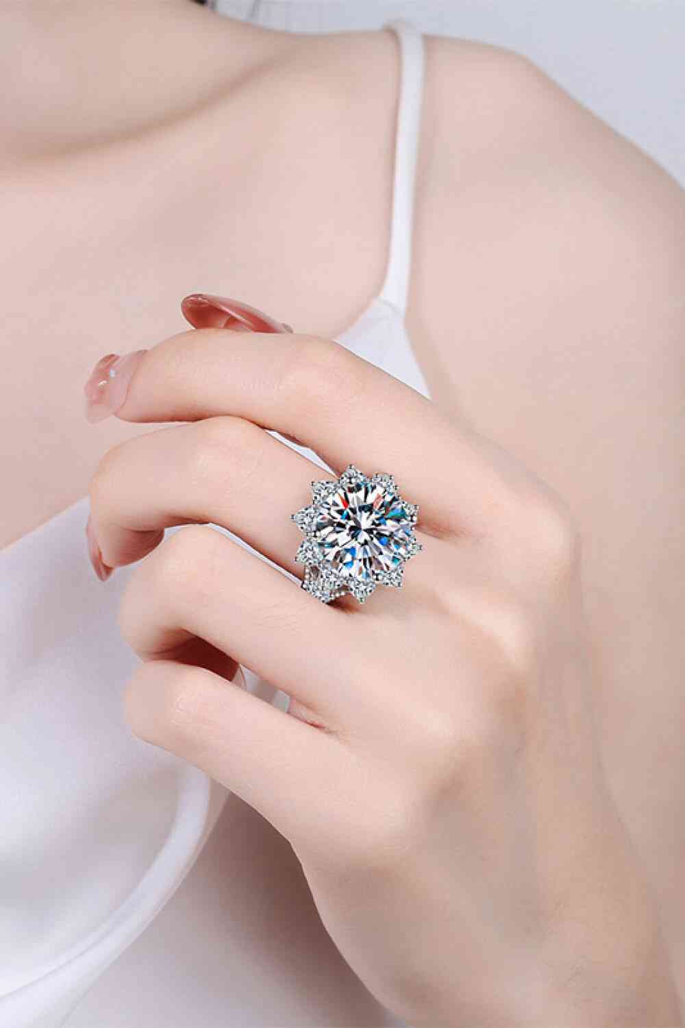 10 Carat Moissanite Flower-Shaped Ring - Vitalis Collection