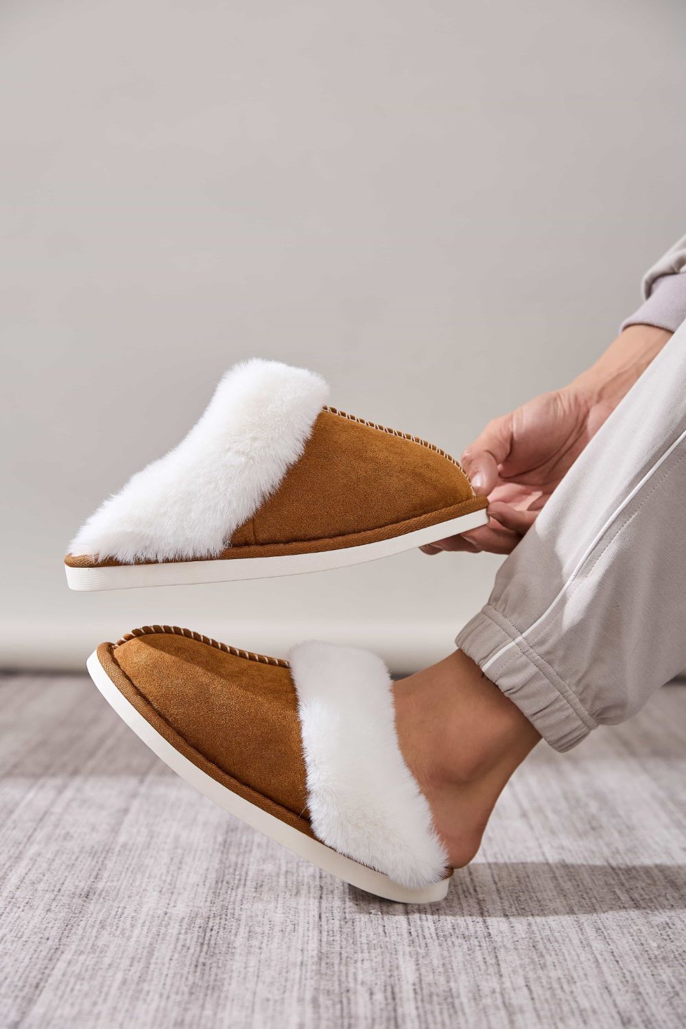 Faux Fur Round Toe Slippers - Vitalis Collection