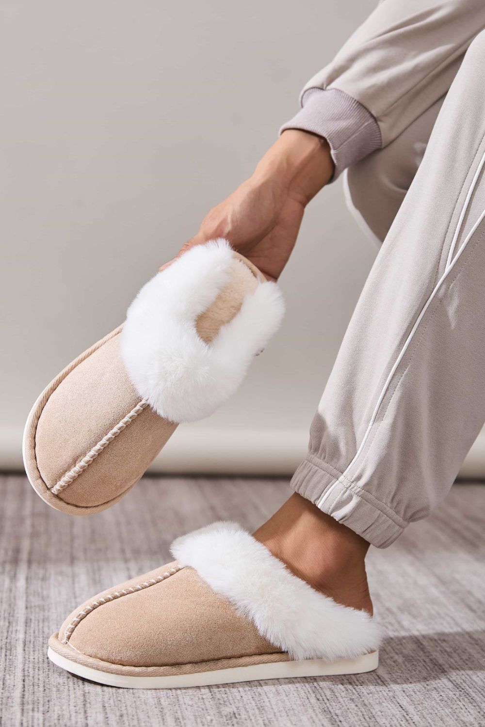 Faux Fur Round Toe Slippers - Vitalis Collection