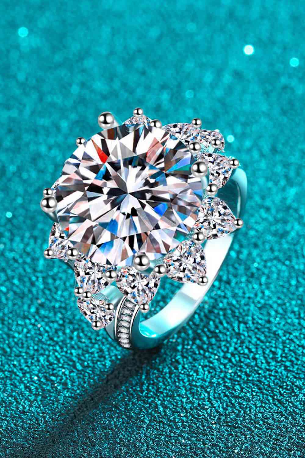 10 Carat Moissanite Flower-Shaped Ring - Vitalis Collection